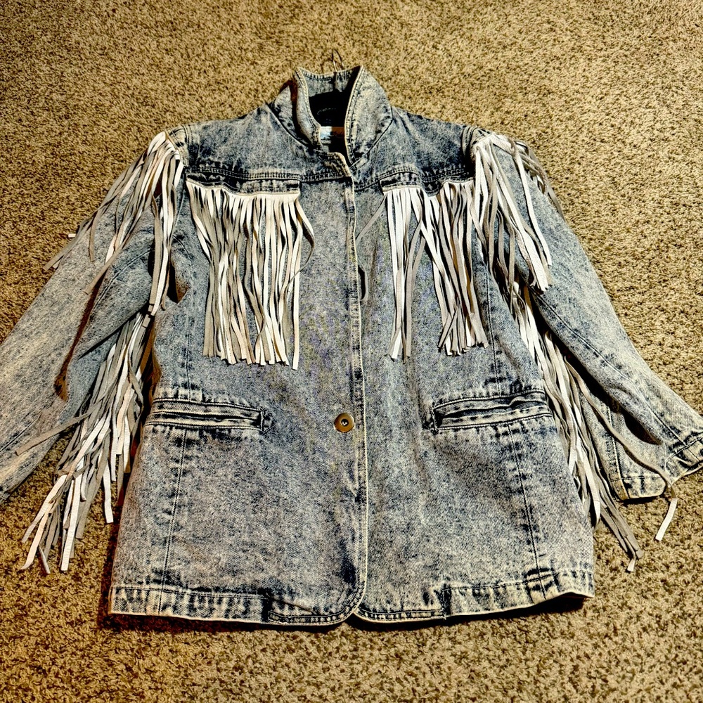 Vintage 90’s Sergio Valente Acid Wash Fringed Denim Jacket- M